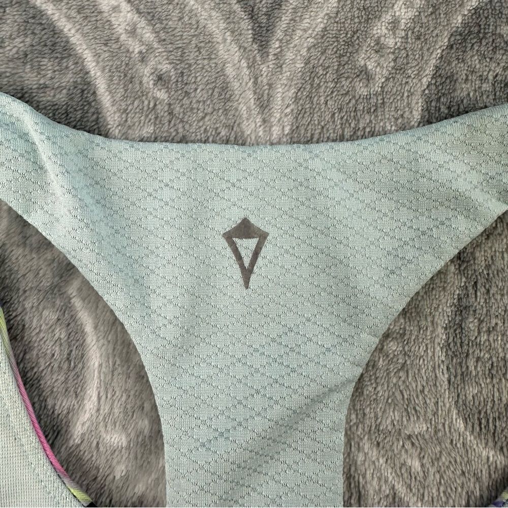Ivivva Sports Bra  - Picture 3 of 4